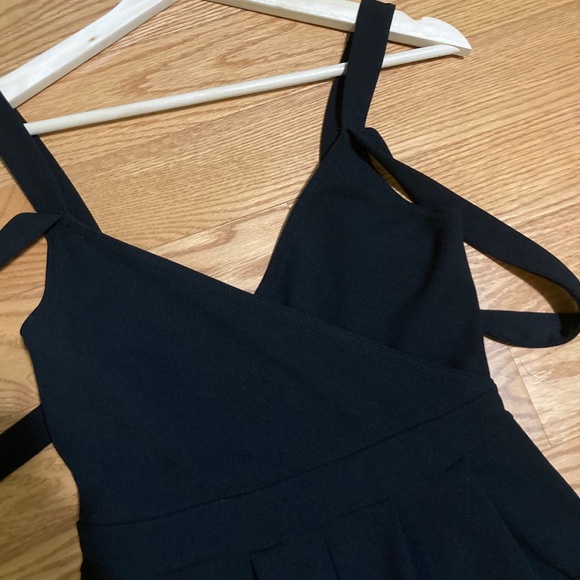 Boohoo Black Jumpsuit - Picture 3 of 5